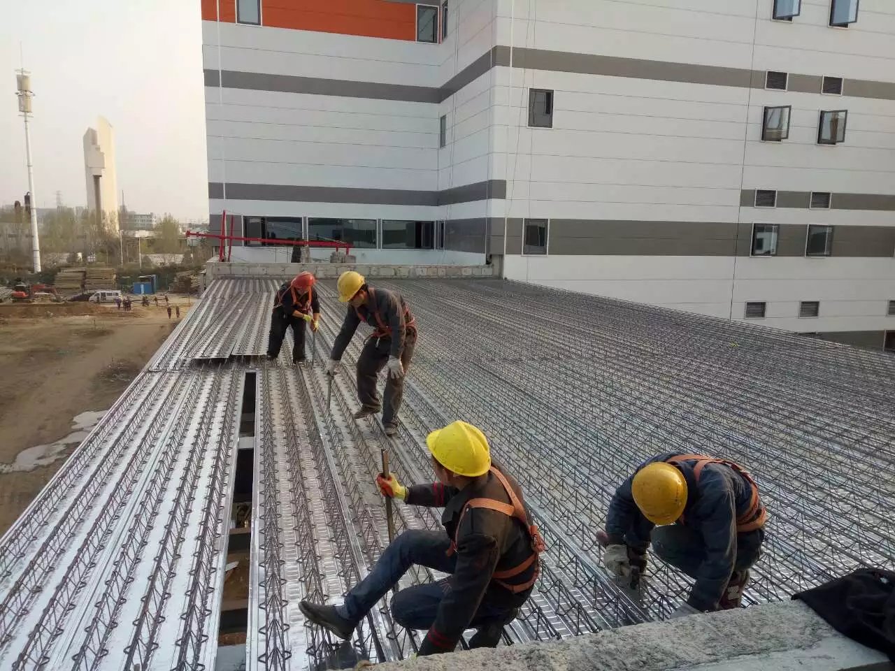 寶潤達鋼筋桁架樓承板